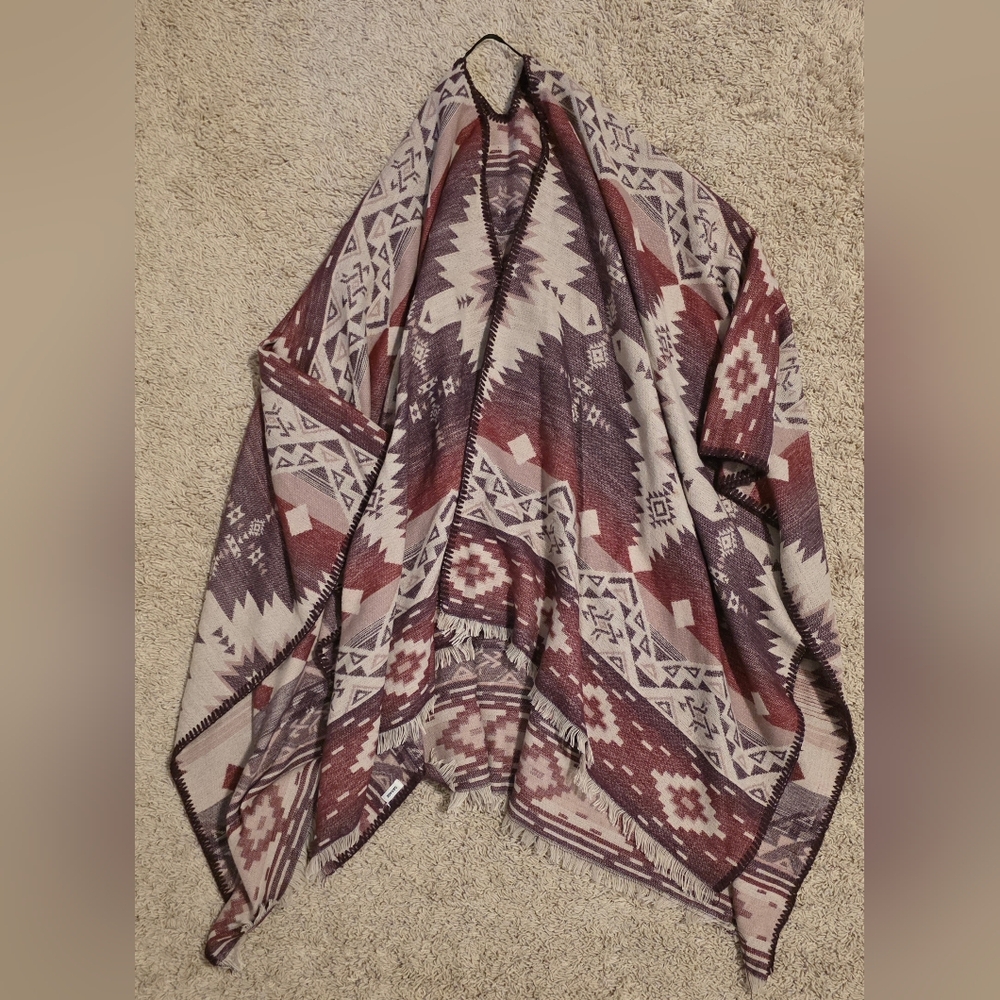 Garage Maroon and Cream Patterned Shawl